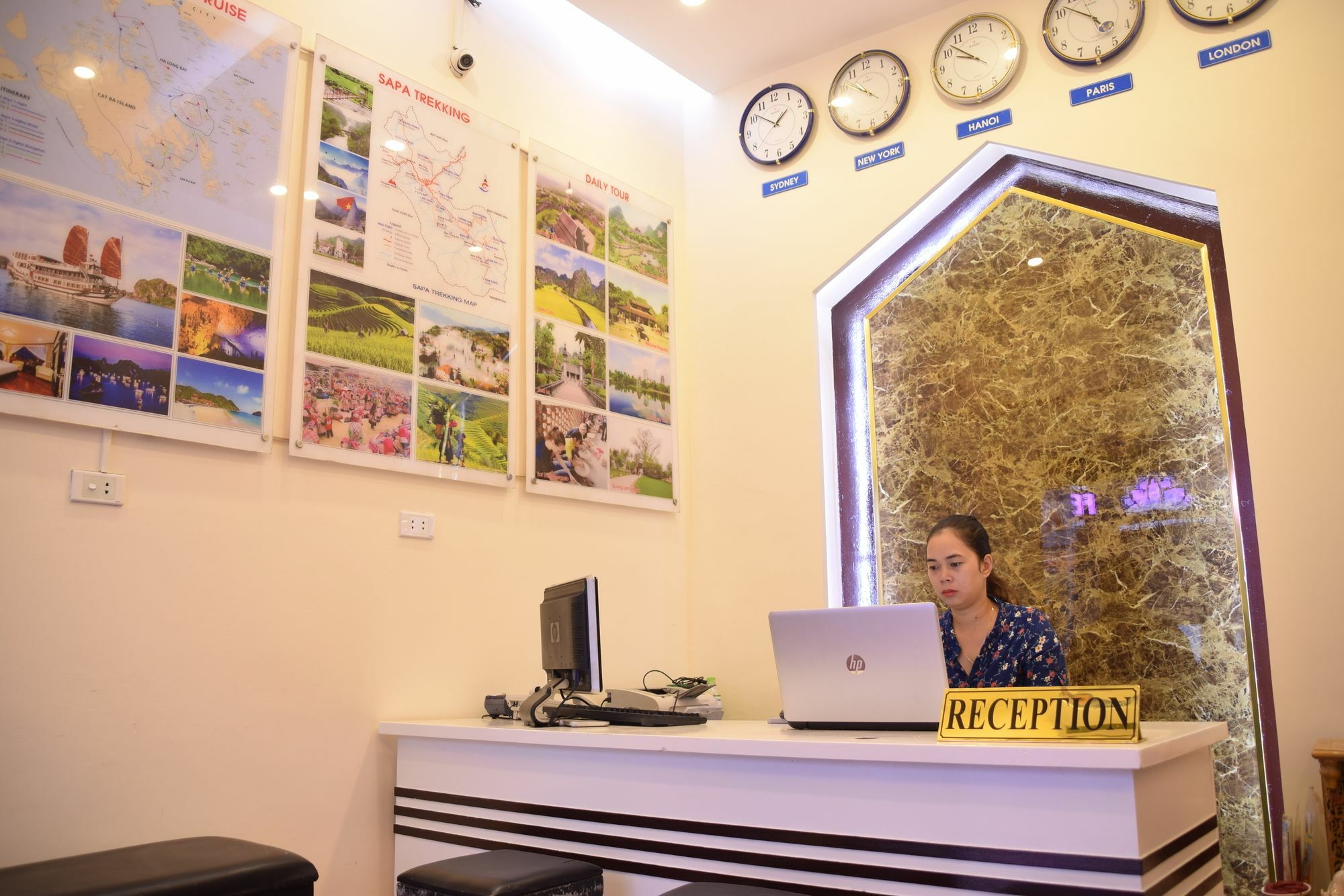 Hanoi Street View Hotel Exterior photo